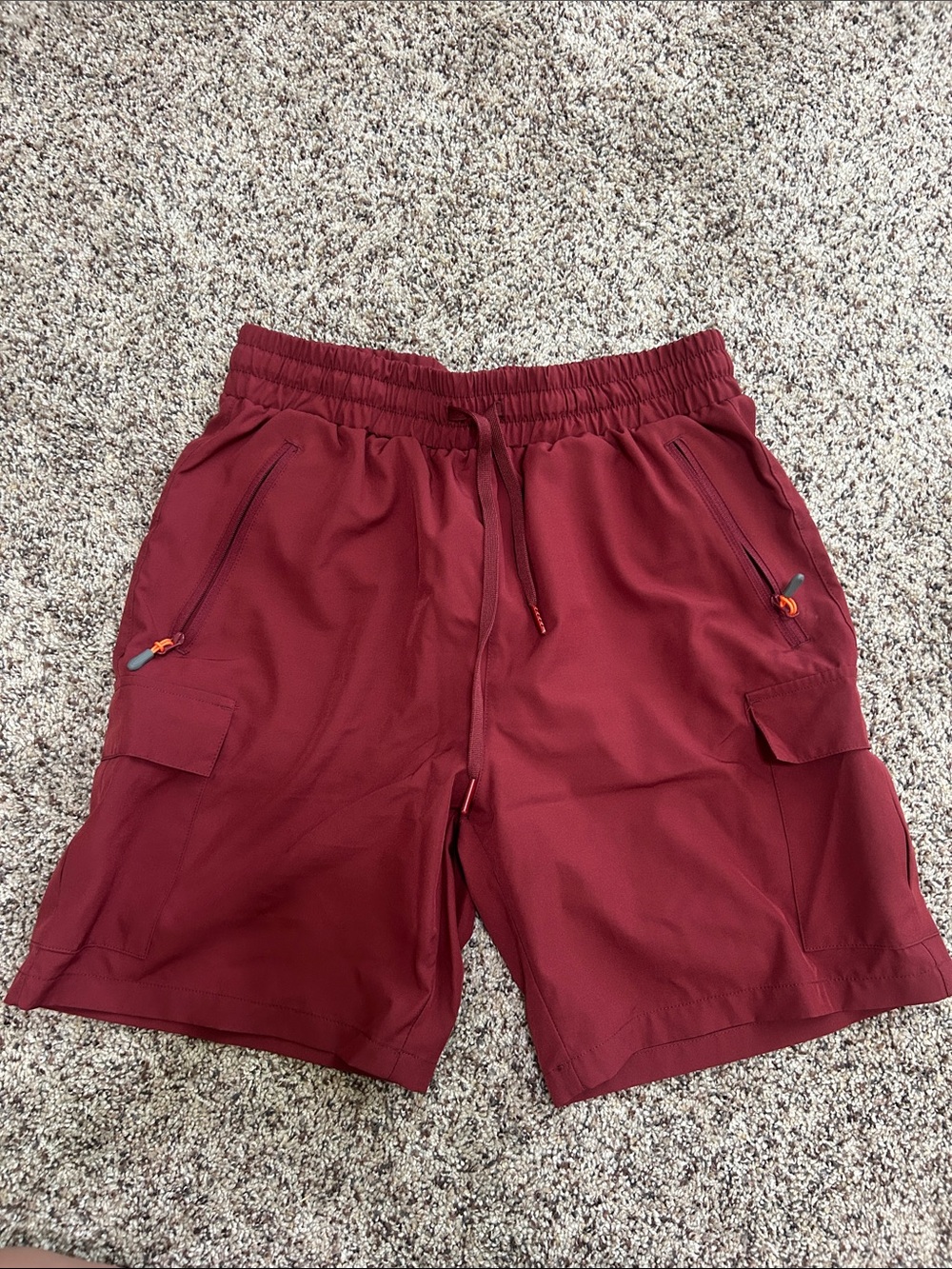 Woman’s Cargo Shorts in Burgundy